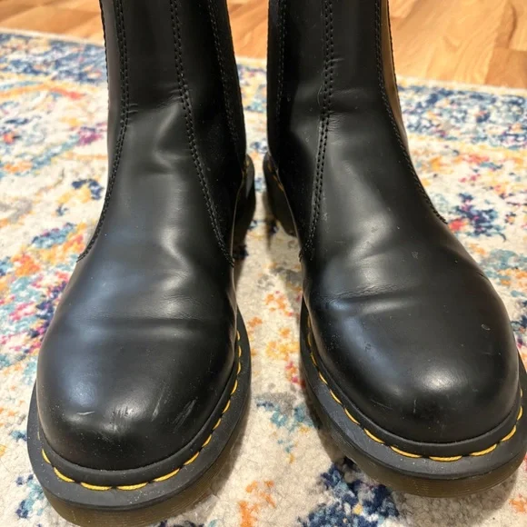 Doc Martens Airwear Chelsea Boots - Picture 3 of 3